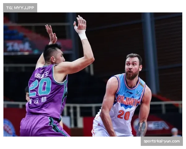 北京北汽周琦麦基双塔，内线屏障效应提升防守篮板控制力